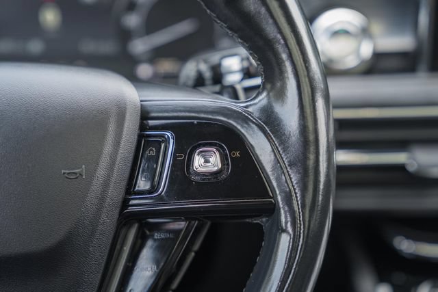 Used 2020 Lincoln Corsair AWD w/ Premium Package image 27