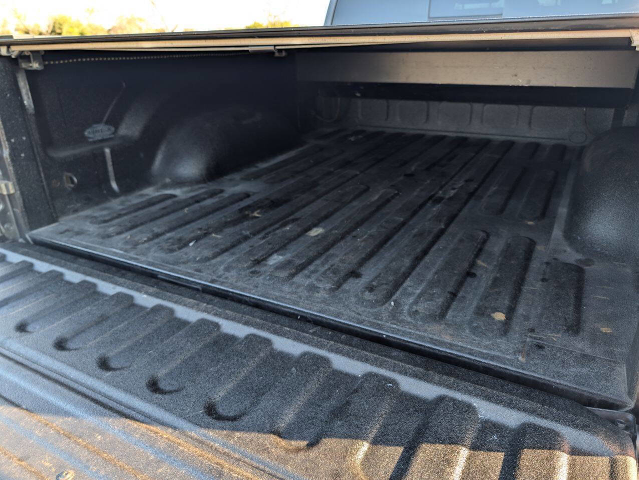 Used 2016 RAM 2500 Laramie w/ Convenience Group image 32