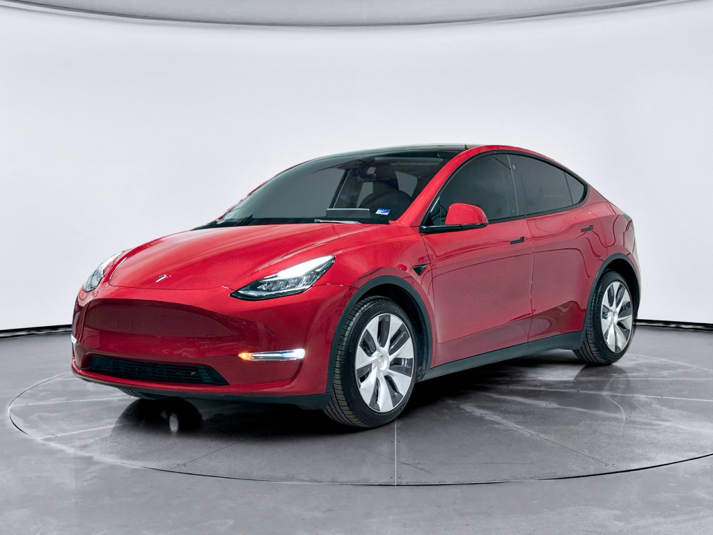 Used 2021 Tesla Model Y Long Range image 1