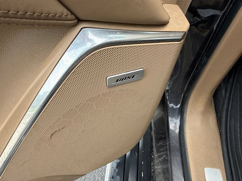 Used 2018 Cadillac Escalade ESV Platinum AWD/4WD image 17