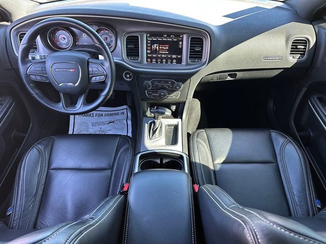 Used 2022 Dodge Charger SXT w/ Navigation & Travel Group image 14