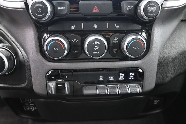 Used 2023 RAM 1500 Big Horn AWD/4WD image 29