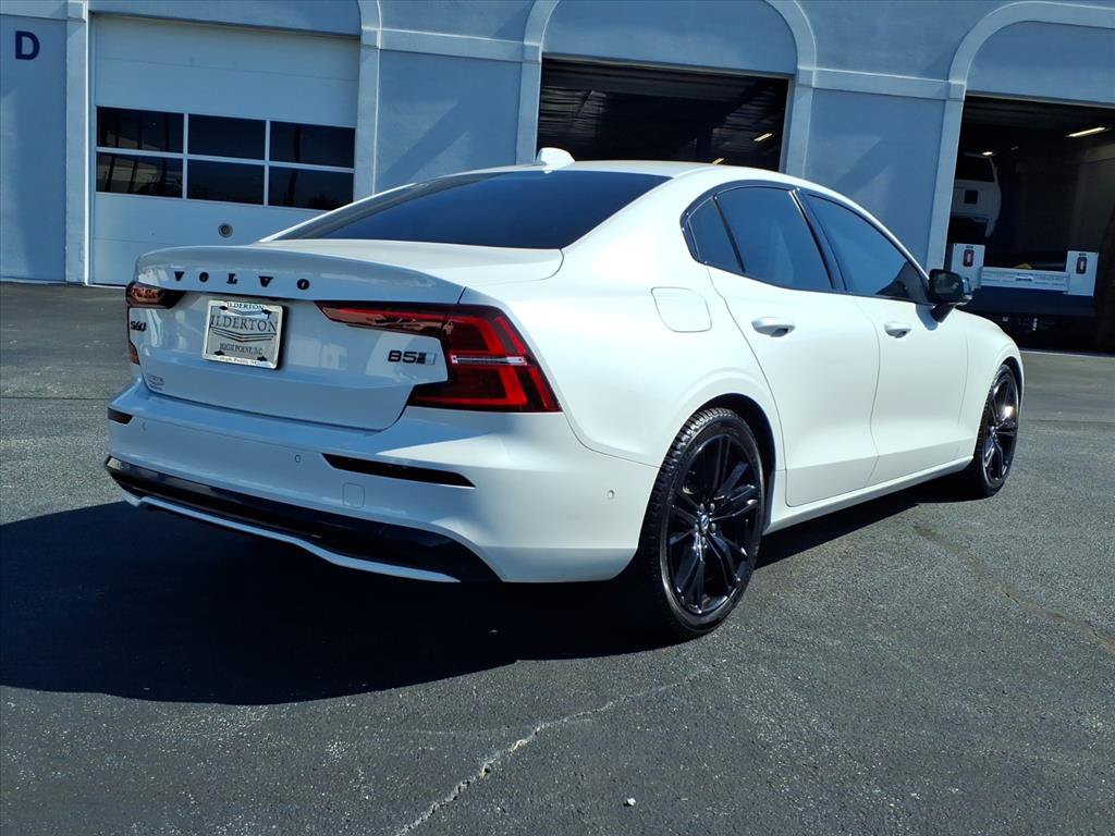 Used 2024 Volvo S60 B5 Plus w/ Protection Package Premier AWD/4WD image 30