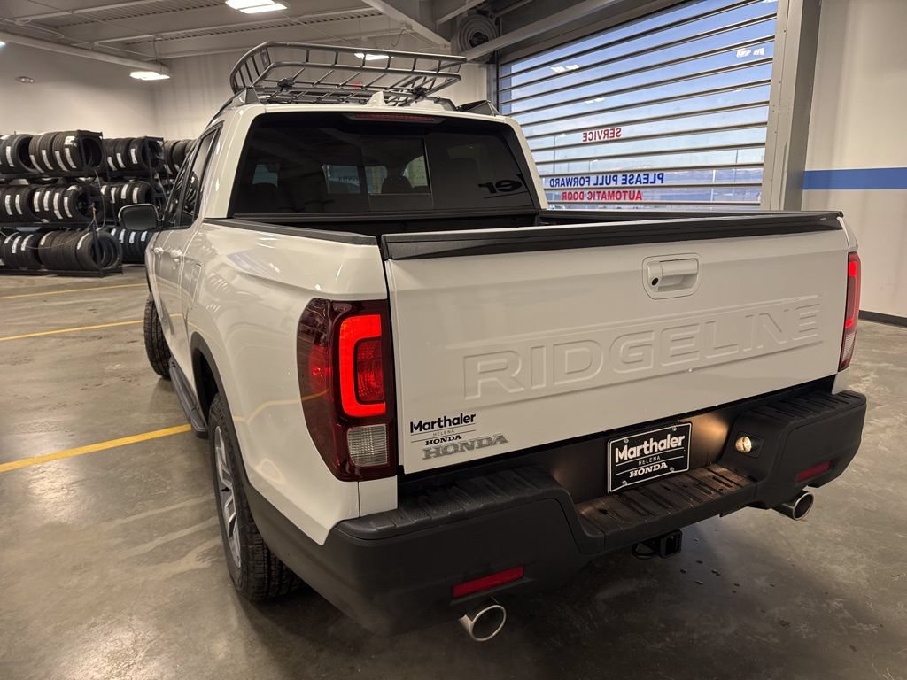 Certified 2025 Honda Ridgeline RTL image 8