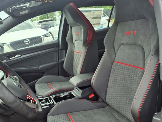 New 2025 Volkswagen GTI SE image 7