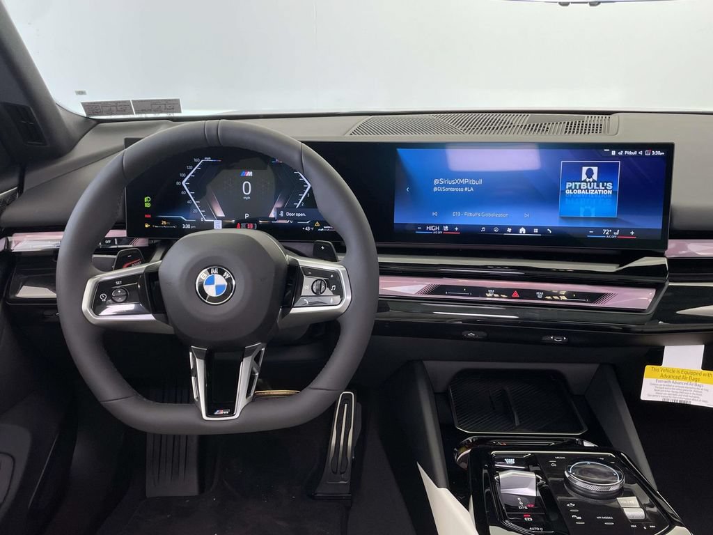 New 2026 BMW 530i xDrive w/ M Sport Package AWD/4WD image 21