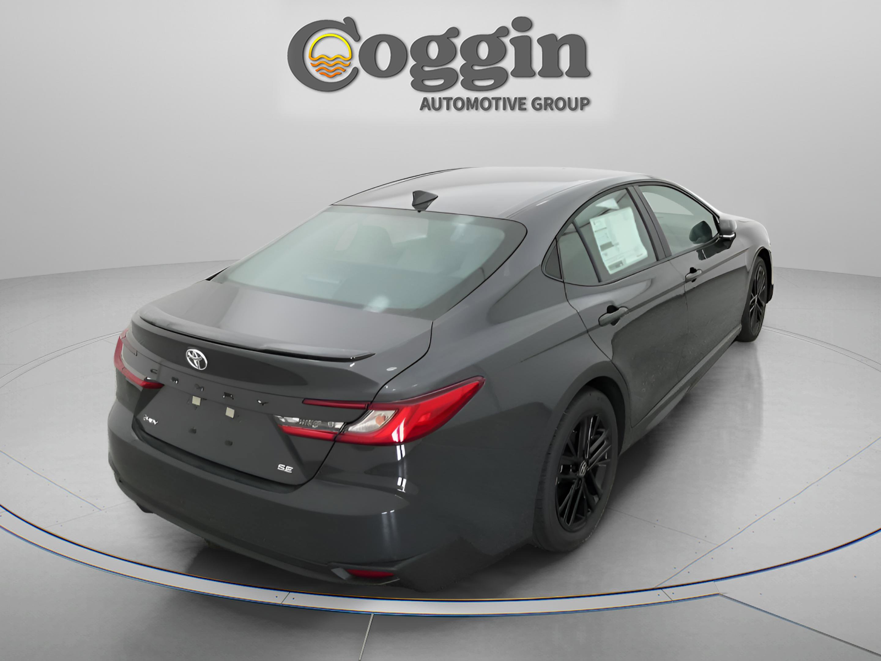 New 2026 Toyota Camry SE FWD image 32