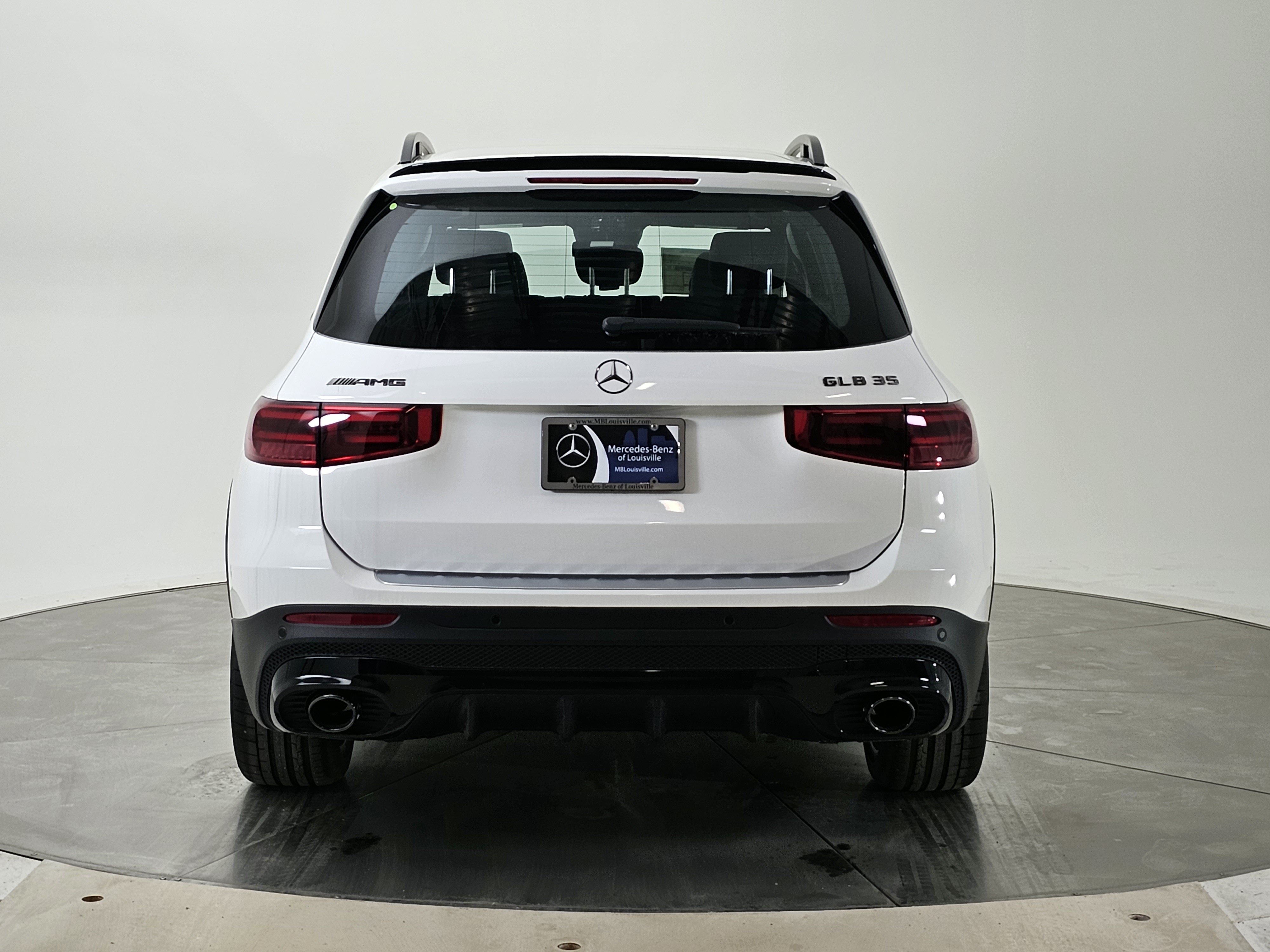 New 2026 Mercedes-Benz GLB 35 AMG 4MATIC image 4