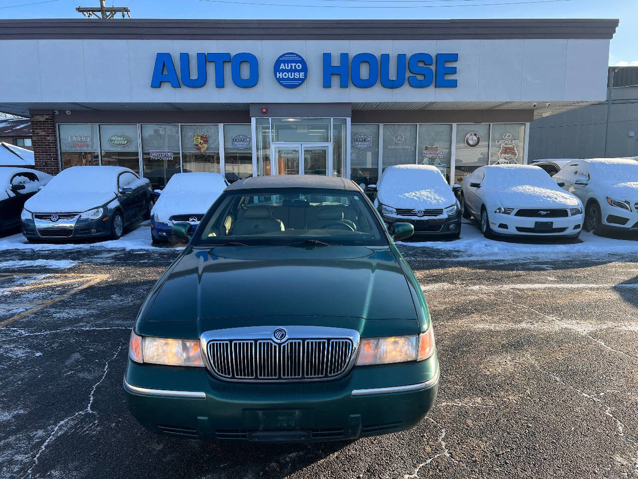 Used 2000 Mercury Grand Marquis GS image 2
