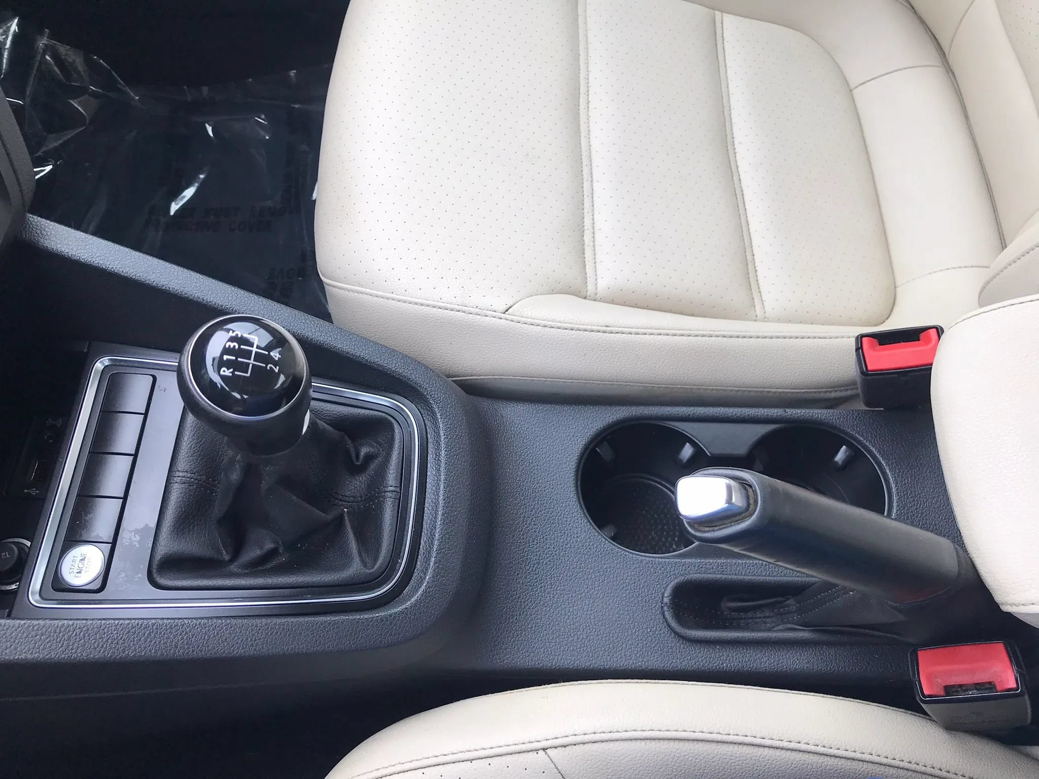 Used 2017 Volkswagen Jetta SE FWD image 17