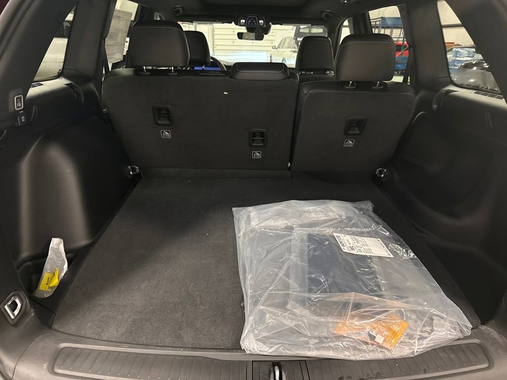 New 2025 Jeep Grand Cherokee Limited image 24