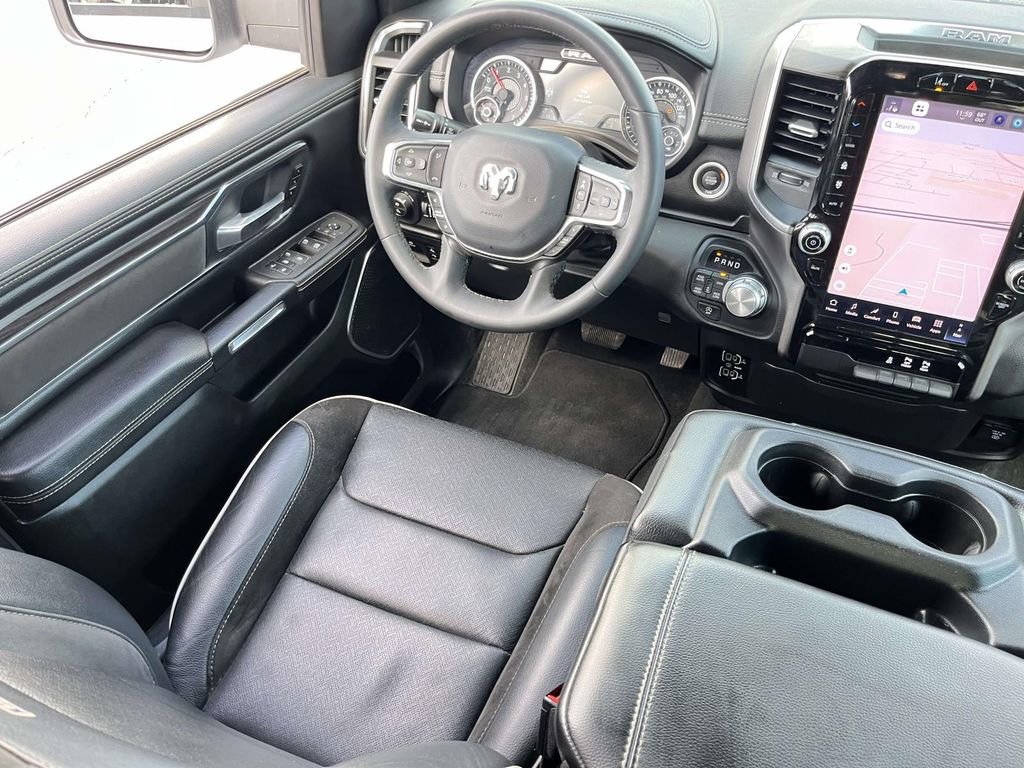 Used 2025 RAM 1500 Laramie image 27