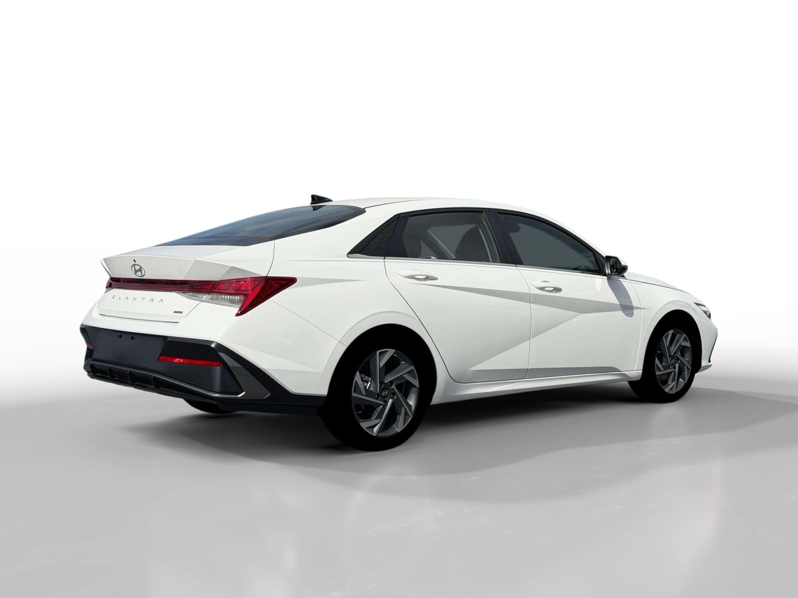 New 2026 Hyundai Elantra Limited FWD image 8