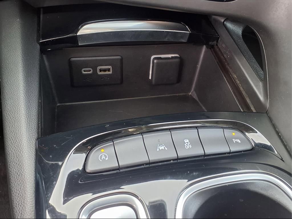 Used 2021 Buick Envision Essence image 13