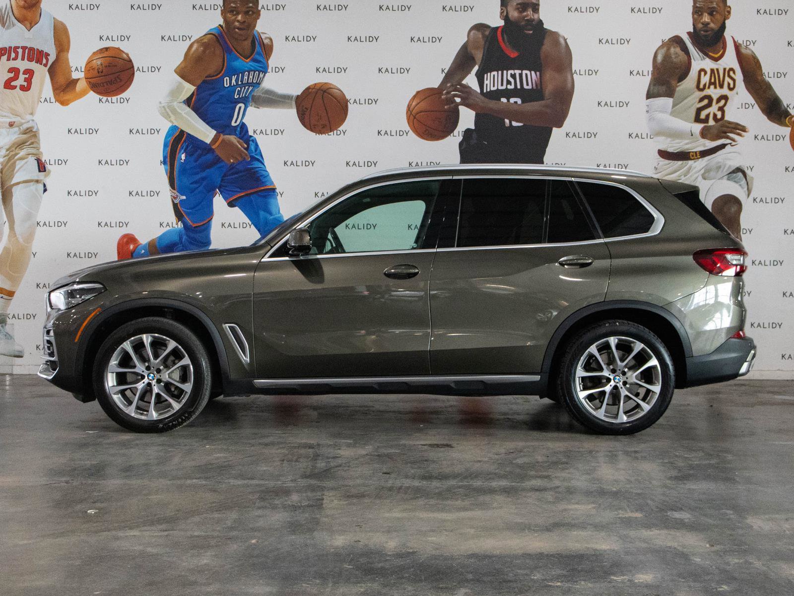 Used 2021 BMW X5 sDrive40i w/ Convenience Package image 18