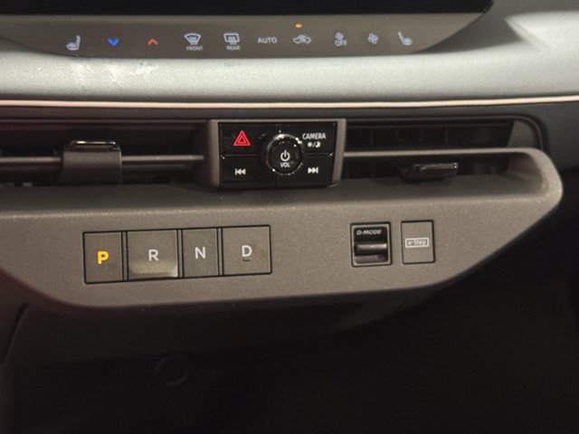 New 2026 Nissan Leaf Platinum+ w/ Cargo Package (Platinum+) FWD image 14
