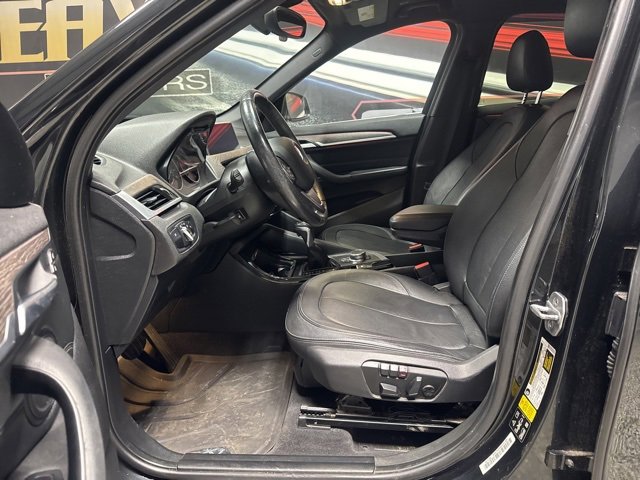 Used 2016 BMW X1 xDrive28i image 4