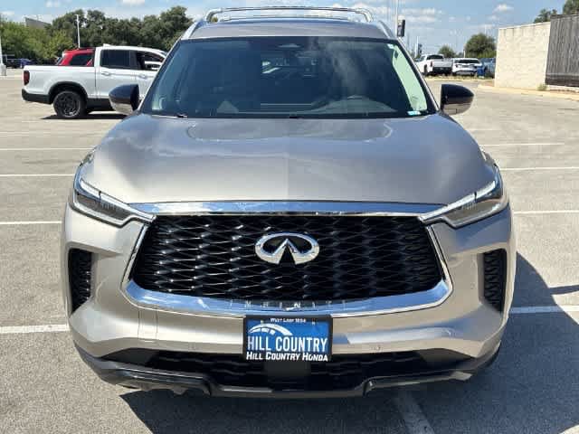 Used 2025 INFINITI QX60 Luxe w/ Cargo Package FWD image 9