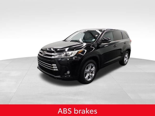 Used 2018 Toyota Highlander Limited image 13