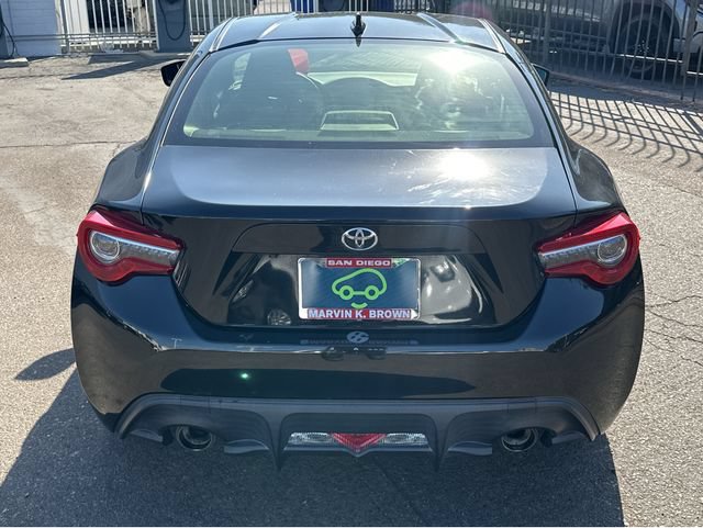Used 2019 Toyota 86 RWD image 12