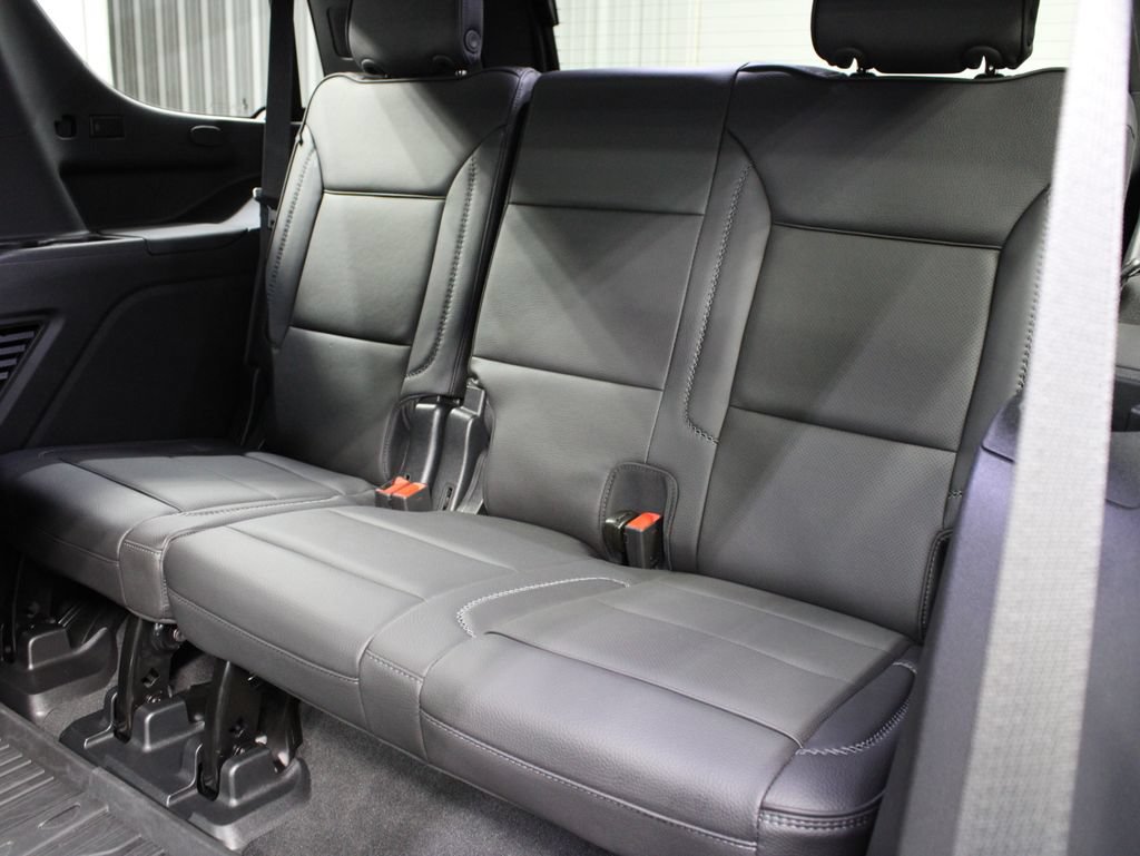 Used 2023 GMC Yukon Denali w/ LPO, Floor Liner Package AWD/4WD image 15