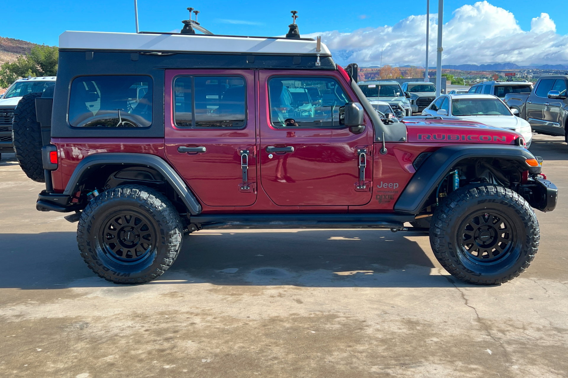 Used 2021 Jeep Wrangler Unlimited Rubicon AWD/4WD image 7