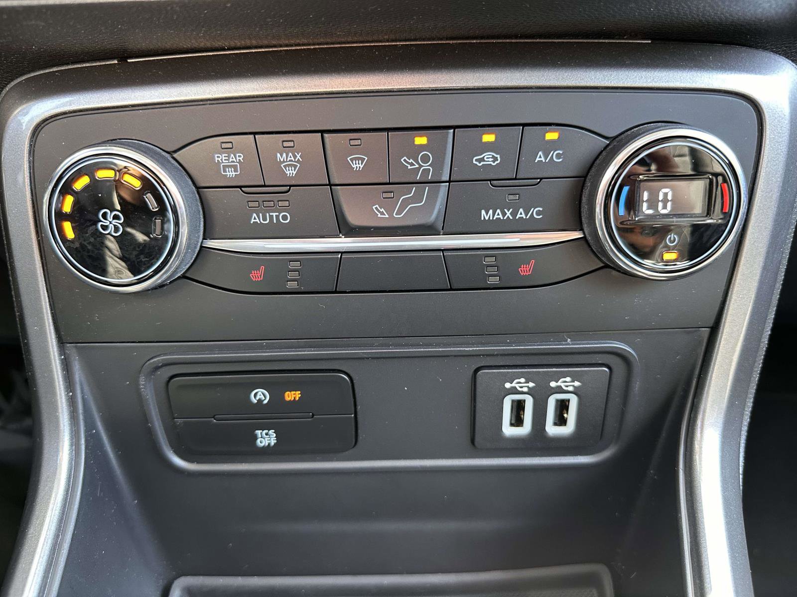 Certified 2019 Ford EcoSport SE AWD/4WD image 25