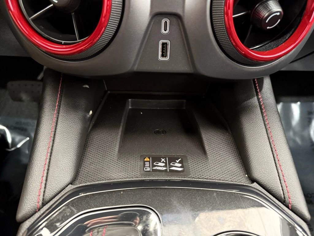 Used 2025 Chevrolet Blazer RS image 38