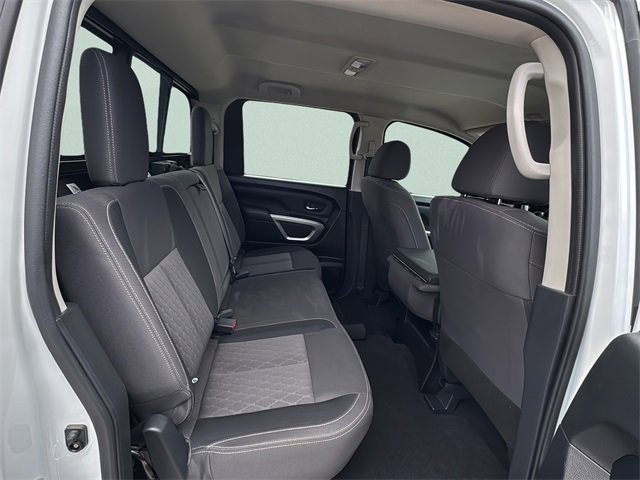Used 2023 Nissan Titan SV image 21
