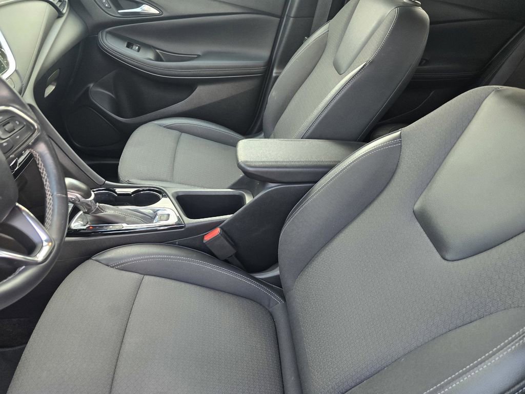 Used 2023 Buick Encore GX Select image 20