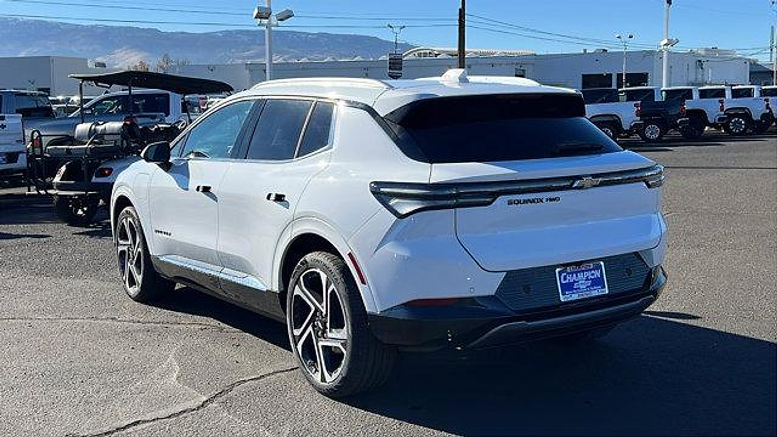 New 2026 Chevrolet Equinox EV LT image 7
