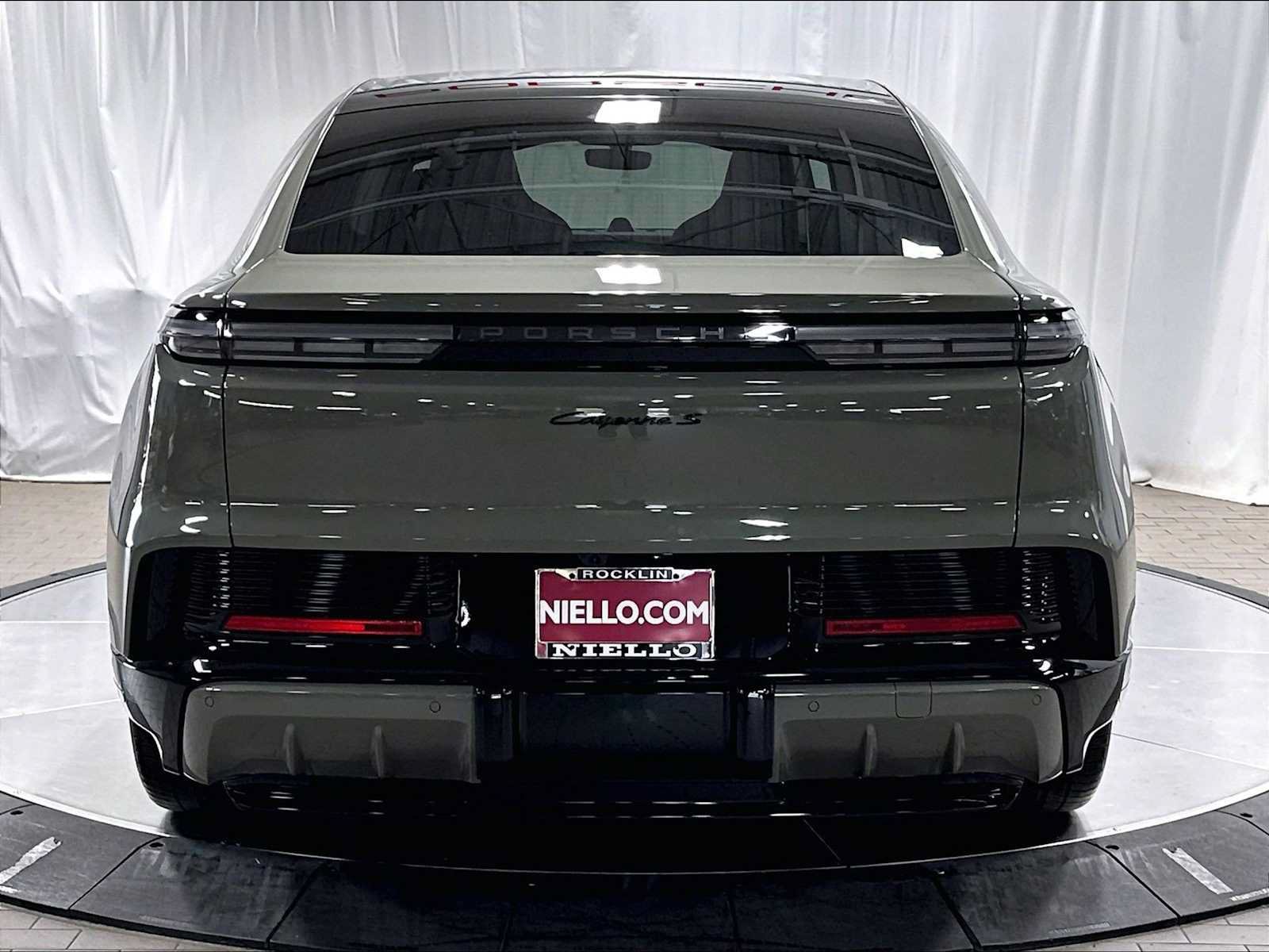 New 2026 Porsche Cayenne S AWD/4WD image 6