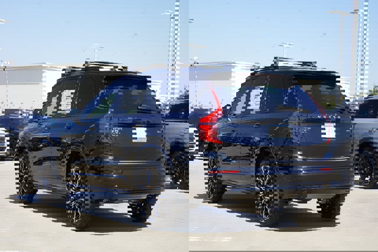 New 2026 Volvo XC90 B6 Ultra w/ Protection Package Premier image 4