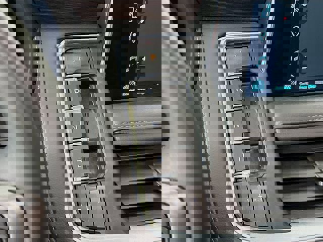 Used 2023 Chevrolet Tahoe Z71 w/ Z71 Off-Road Package image 19