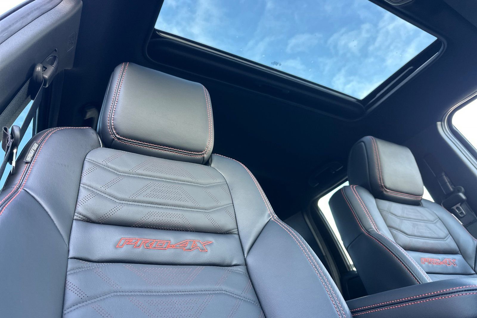 New 2026 Nissan Frontier PRO-4X w/ Pro Premium Package image 19