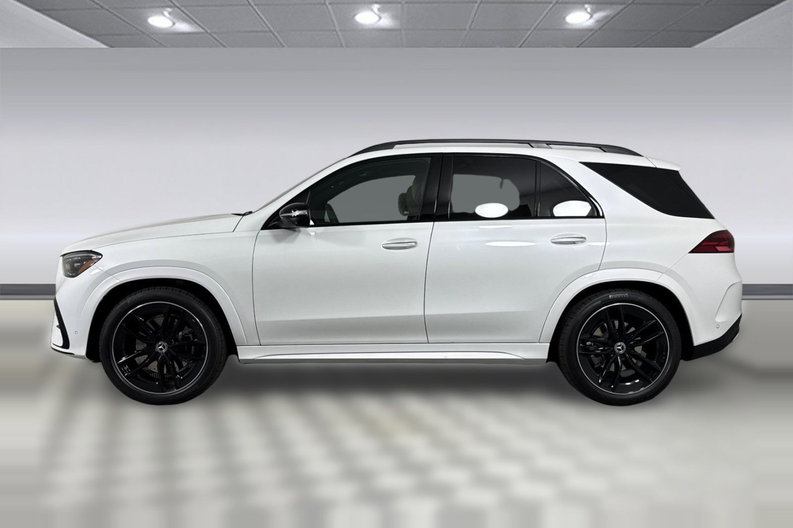 New 2026 Mercedes-Benz GLE 580 4MATIC image 2