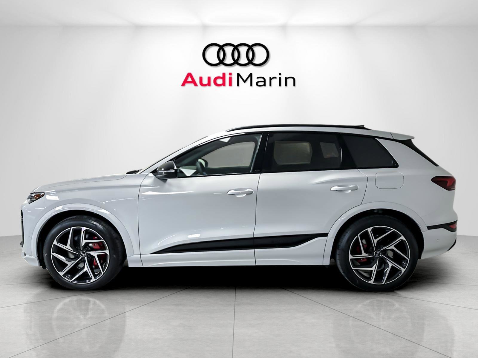 New 2027 Audi SQ6 e-tron Premium Plus AWD/4WD image 2