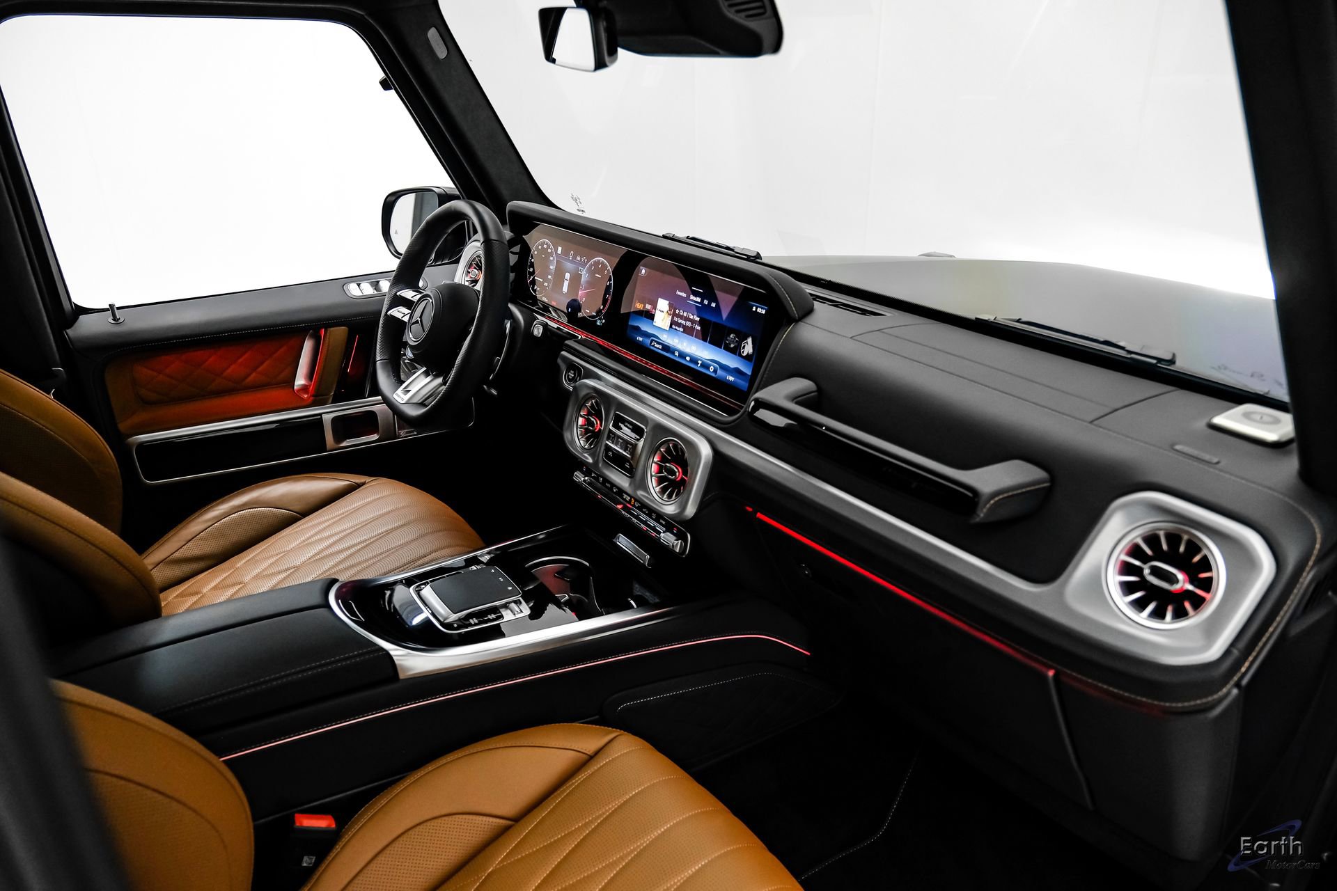 Used 2025 Mercedes-Benz G 63 AMG 4MATIC image 48