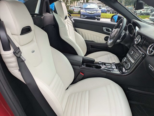 Used 2020 Mercedes-Benz SLC 300 image 14