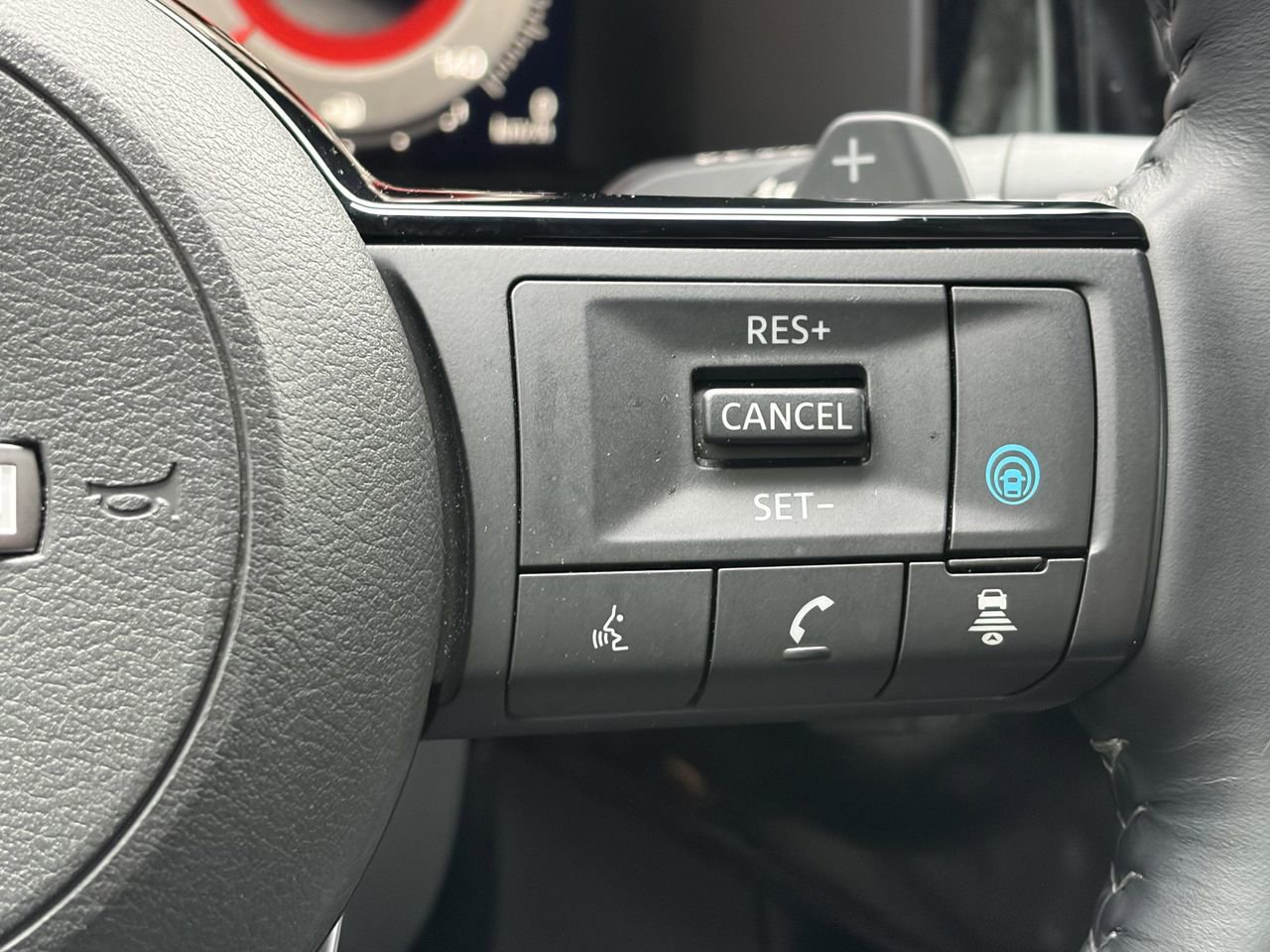 Certified 2023 Nissan Pathfinder Platinum image 22