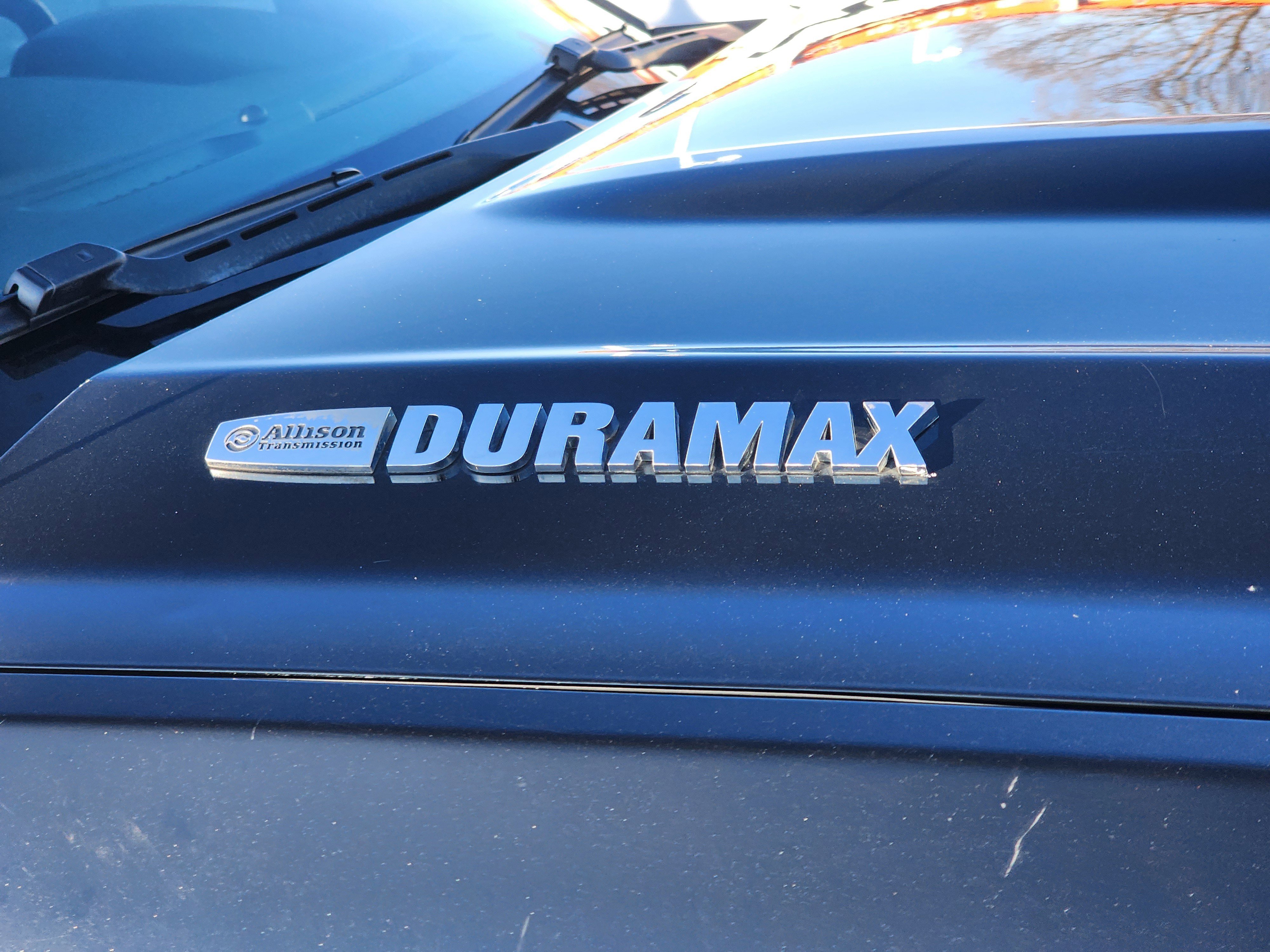 Used 2019 Chevrolet Silverado 2500 High Country w/ Duramax Plus Package image 8