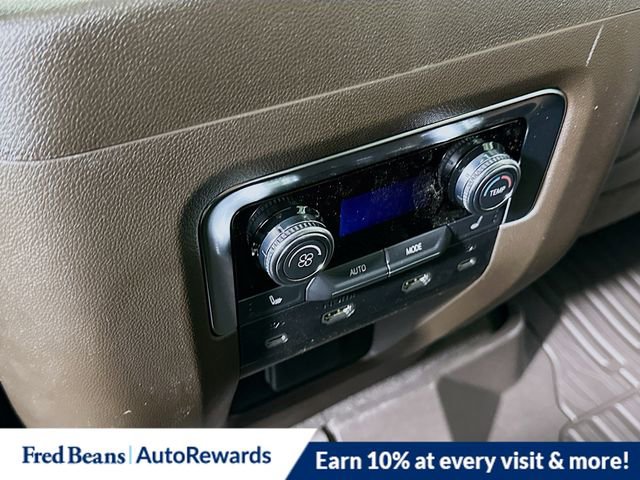 New 2026 GMC Yukon XL Elevation w/ Elevation Premium Package AWD/4WD image 15