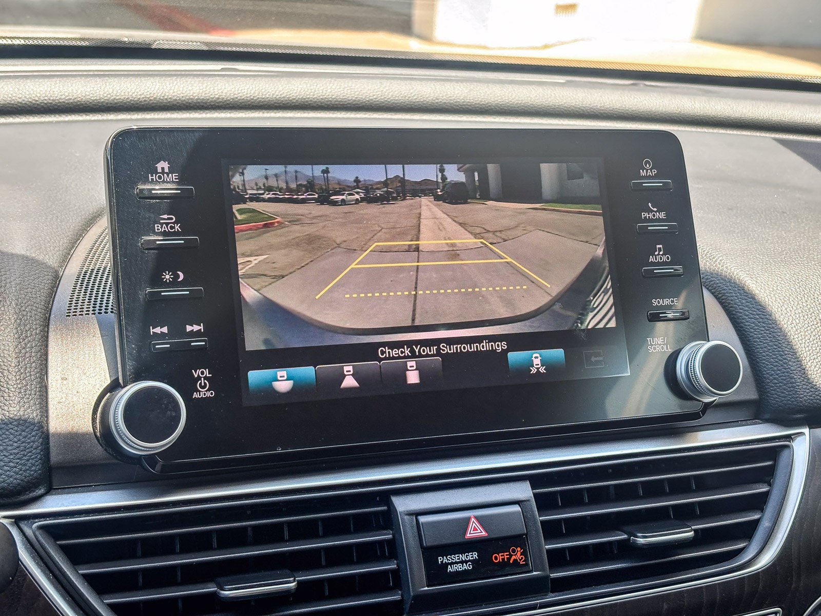 Used 2018 Honda Accord Touring image 26