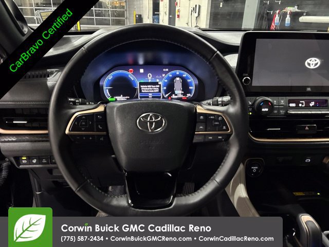 Used 2024 Toyota Grand Highlander AWD Hybrid image 18