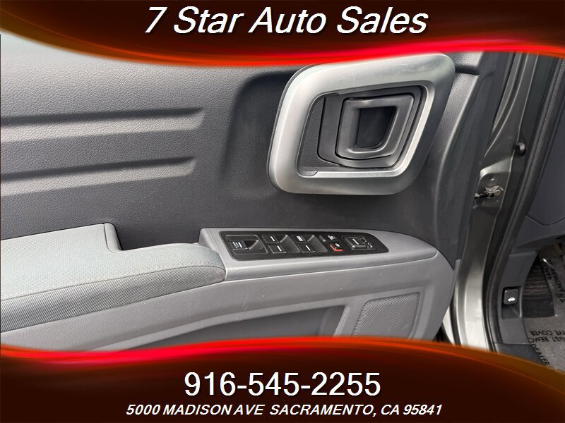 Used 2007 Honda Ridgeline RT image 7