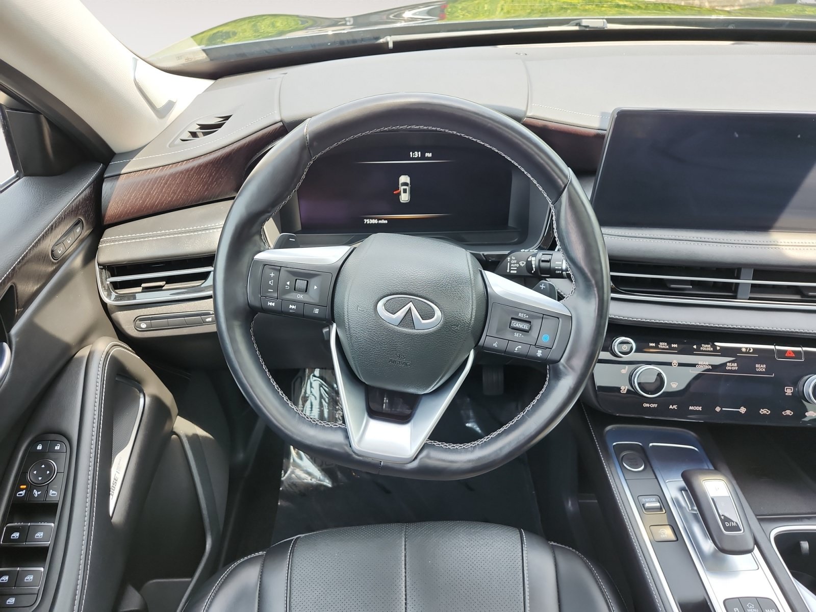 Used 2022 INFINITI QX60 Sensory w/ Cargo Package AWD/4WD image 12