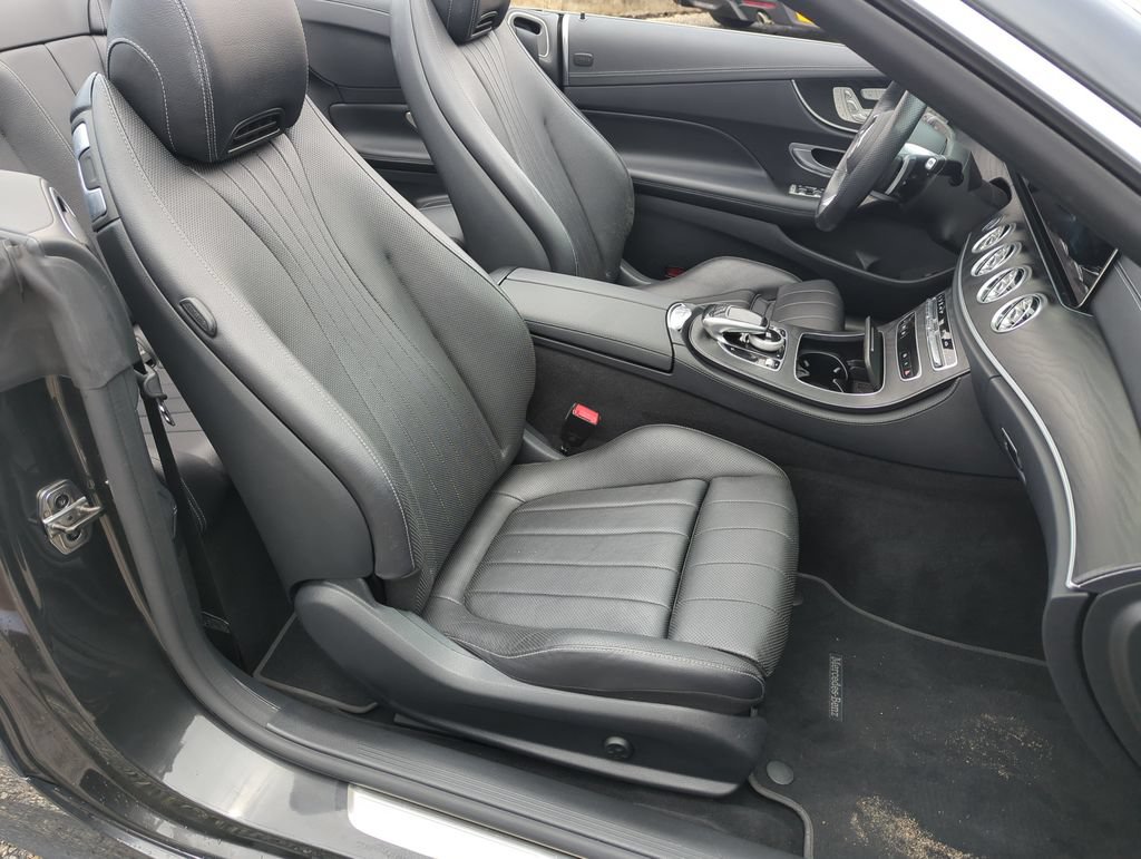 Used 2023 Mercedes-Benz E 450 Cabriolet w/ AMG Line image 32