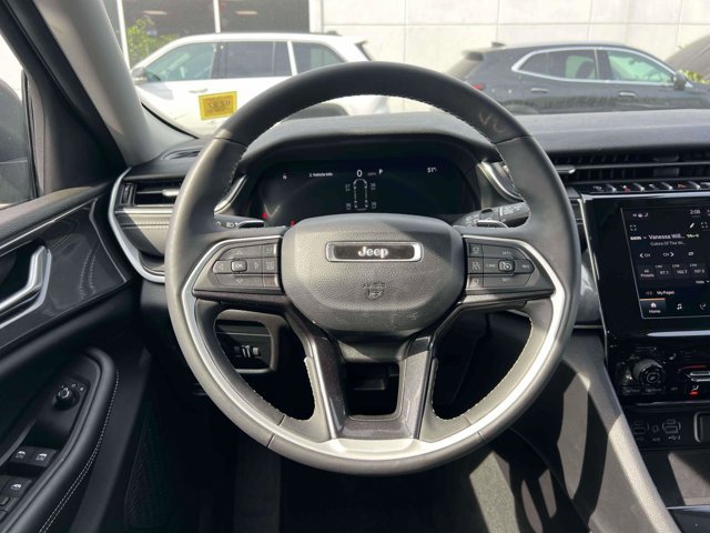 Used 2023 Jeep Grand Cherokee L Laredo w/ Luxury Tech Group I image 12