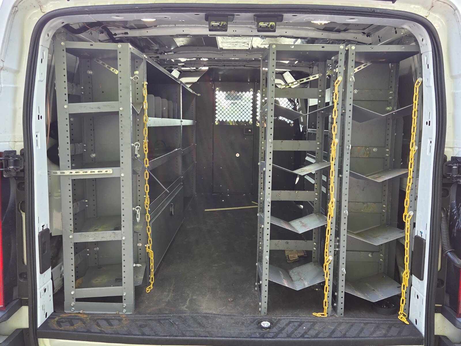 Used 2018 Ford Transit 350 148 Low Roof RWD image 11