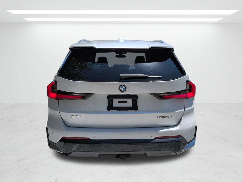 New 2025 BMW X1 xDrive28i w/ Convenience Package AWD/4WD image 5